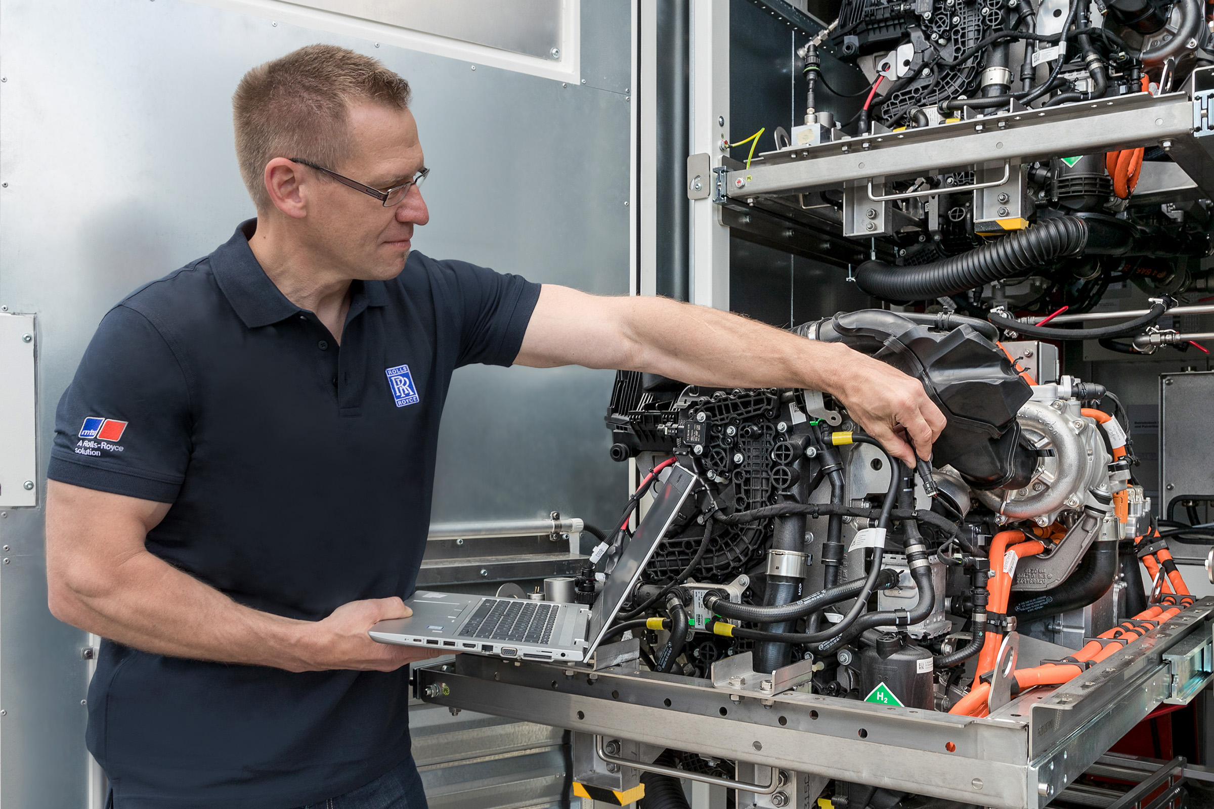 Rolls-Royce, Elektrik Kaynaklarını Güvenceye Almak İçin Yeni Yakıt Hücresi Geliştirdiğini Açıkladı