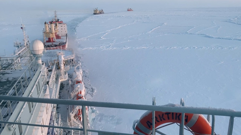 ROSATOMFLOT, Küçük Buz Sınıfı Gemi Konvoyuna Yaptığı Doğu-Batı Refakatini Tamamladı