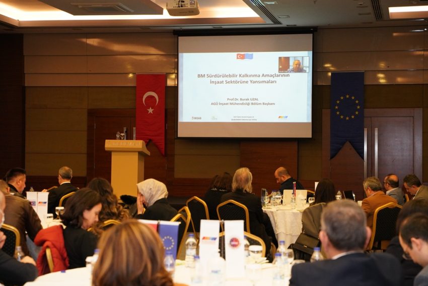 ‘Sürdürülebilir Kalkınma Amaçları’nın Önündeki Engeller ve Çözümler Diyalog Günü’nde Tartışıldı