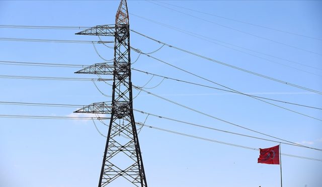 thumbs_b_c_303490125baaae706196abb86bccf905