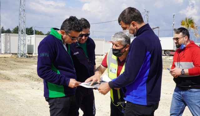 1681714767_Enerjinin_Kahramanlar___Afet_Bo__lgesinde_2_