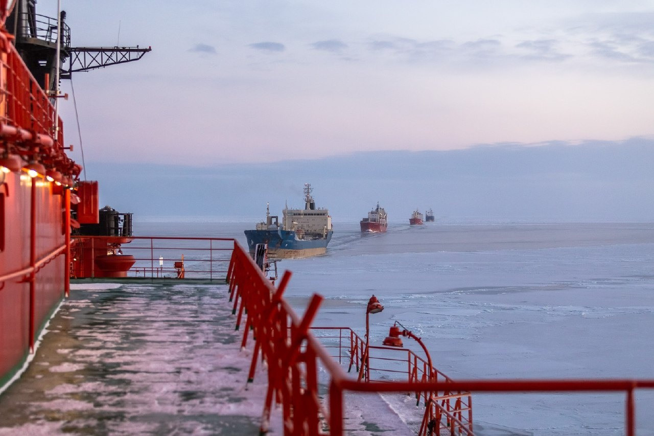 1705055076_The_NSR_historical_record_over_36_254_million_tons_of_cargo_shipped_in_2023