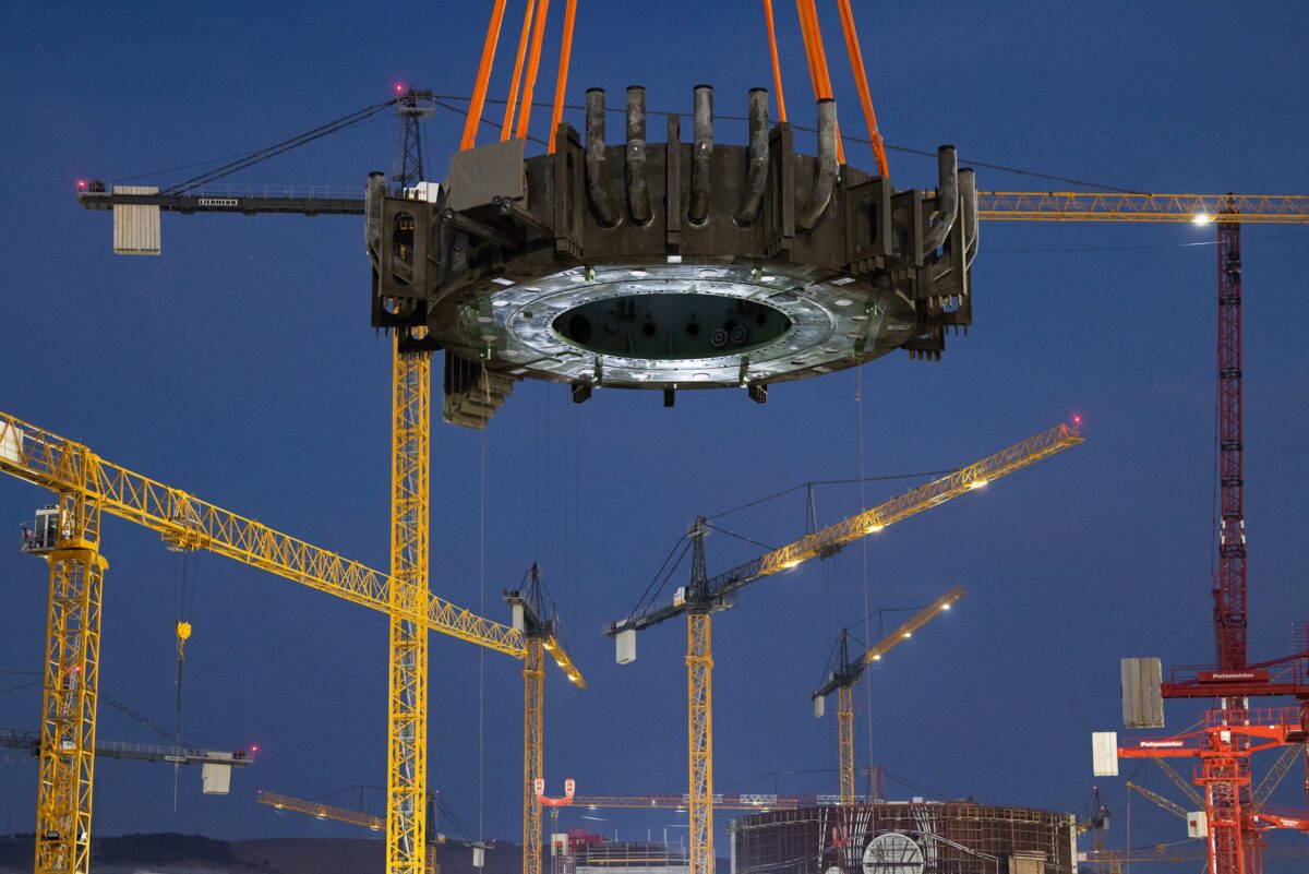 Akkuyu NGS’nin 4’üncü Ünitesinde Konsol Kirişi Kuruldu