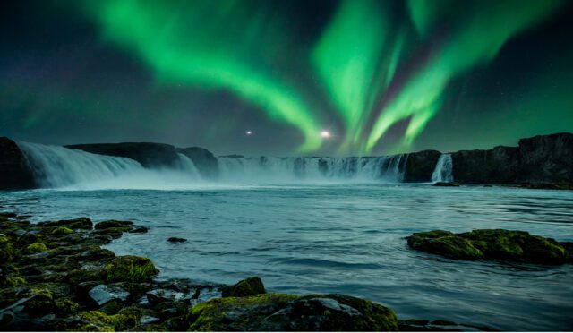 İzlanda_Kuzey_isiklari