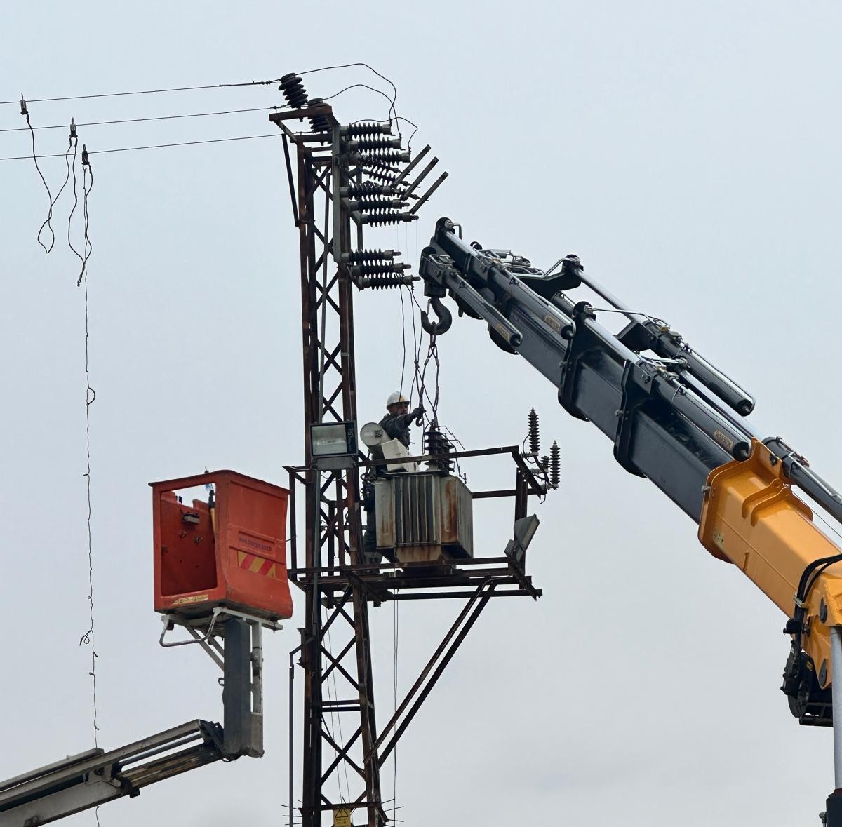Dicle Elektrik’ten Şanlıurfa ve Mardin’de Kaçak Elektrikle Mücadele Operasyonu