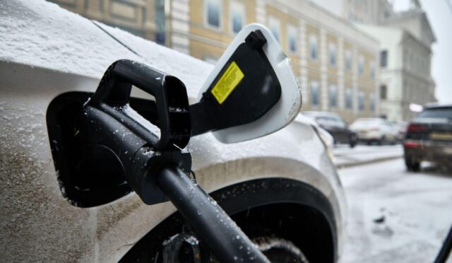 Rosatom_Elekktirk_şarj_istasyonu