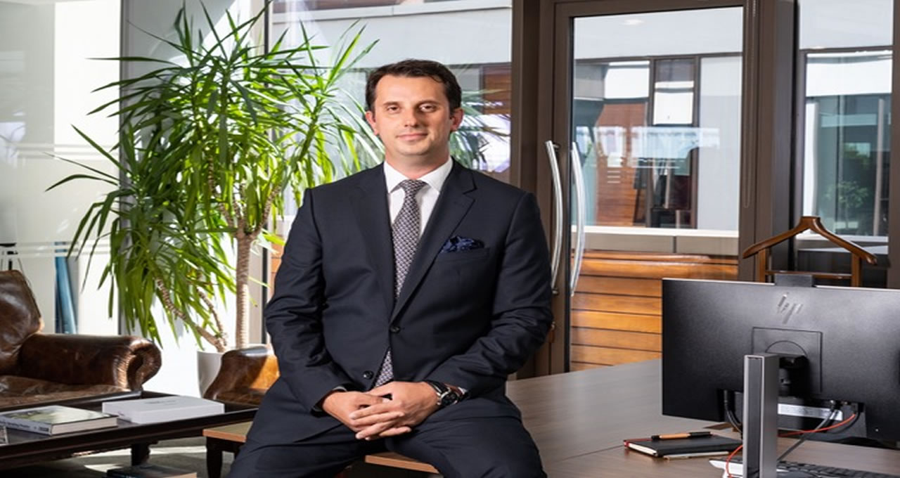 kabloder_Atilla_Kurtis