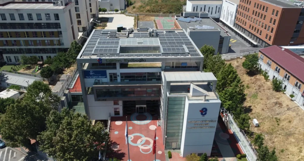 Eyuboglu_Okullari_Burcak_Kampus