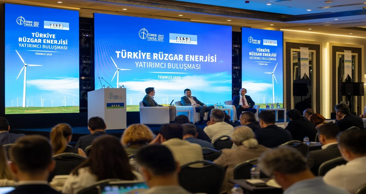 TÜREB Rüzgar Enerjisi Yatırımcı Buluşmasına Yoğun İlgi