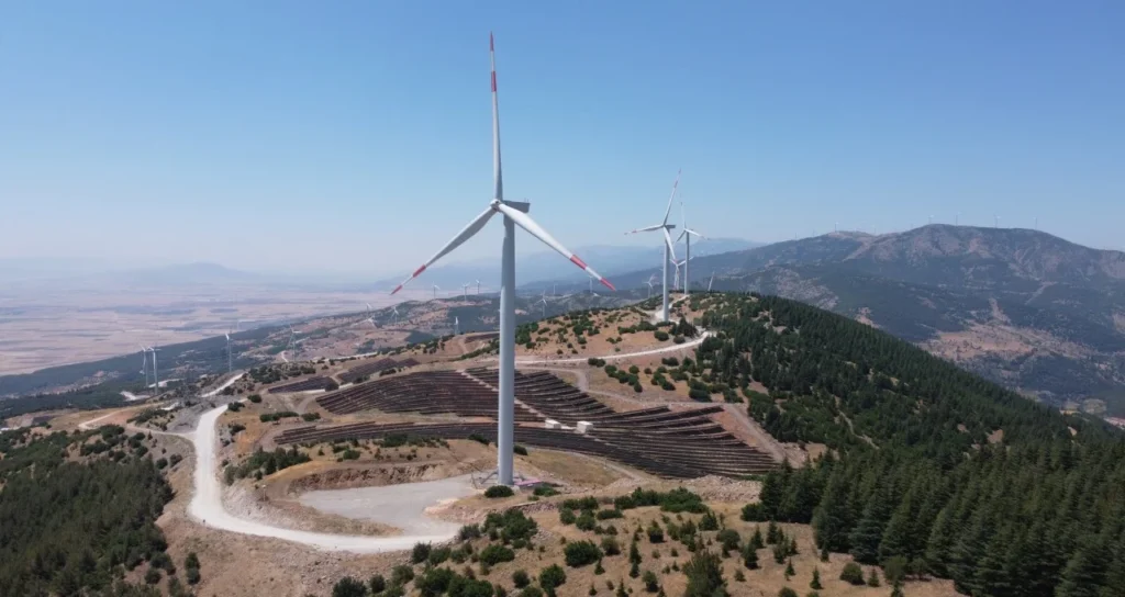 Akfen_Yenilenebilir_Enerji_Osmaniye_Hibrit_Santral_1