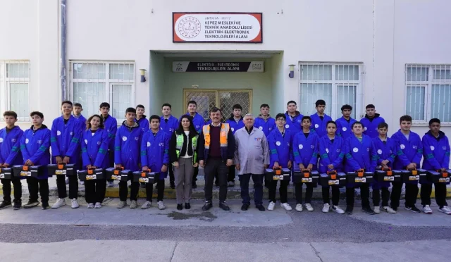 AEDAŞ_Enerjinin_Yılıdızları_Projesi