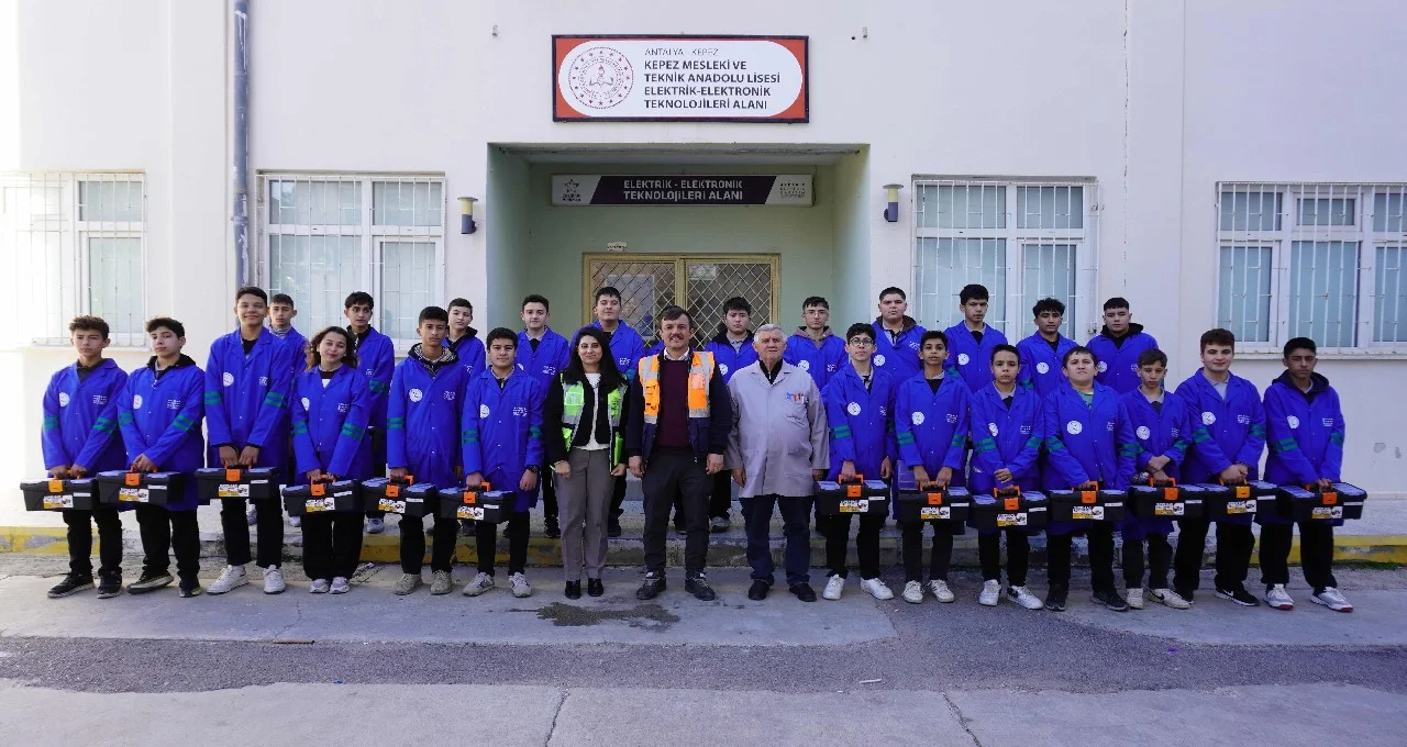 AEDAŞ ve Antalya MEM Enerjinin Yıldızları Protokolünü Yeniledi