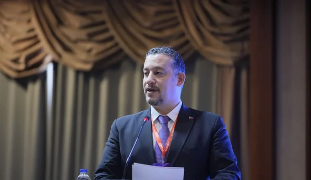 JENDER BURAK BAŞEĞMEZLER