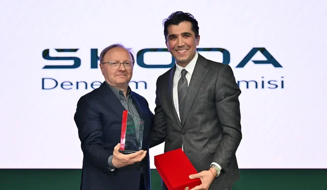 ABB ve Yüce Auto-Škoda 1