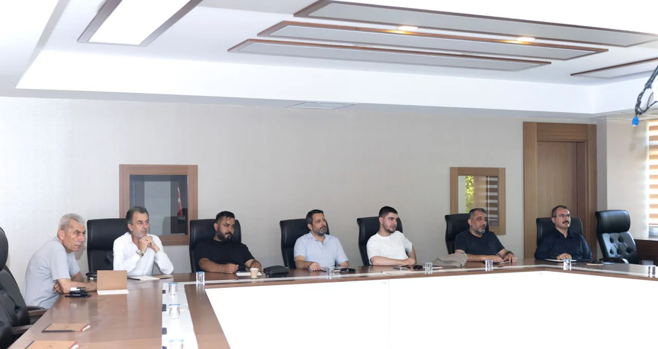 EÜAŞ ve TESAB'dan Elektrikli Araç 13