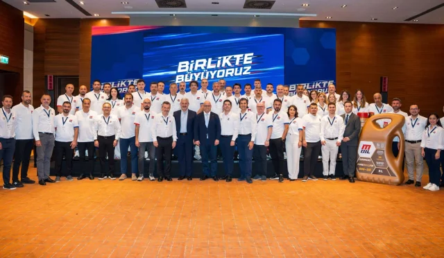 Güzel Enerji Toplu Foto