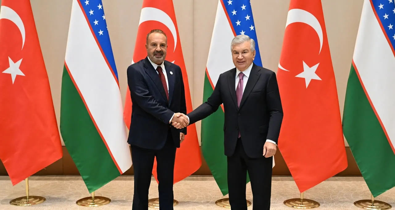 Cumhurbakani Sevket_Mirziyoyev Cemil_Kazanci
